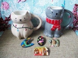 Vintage Lot Of Signed Lucinda & Echo & Hara Pins-Cat Coffee Cups Flamingo