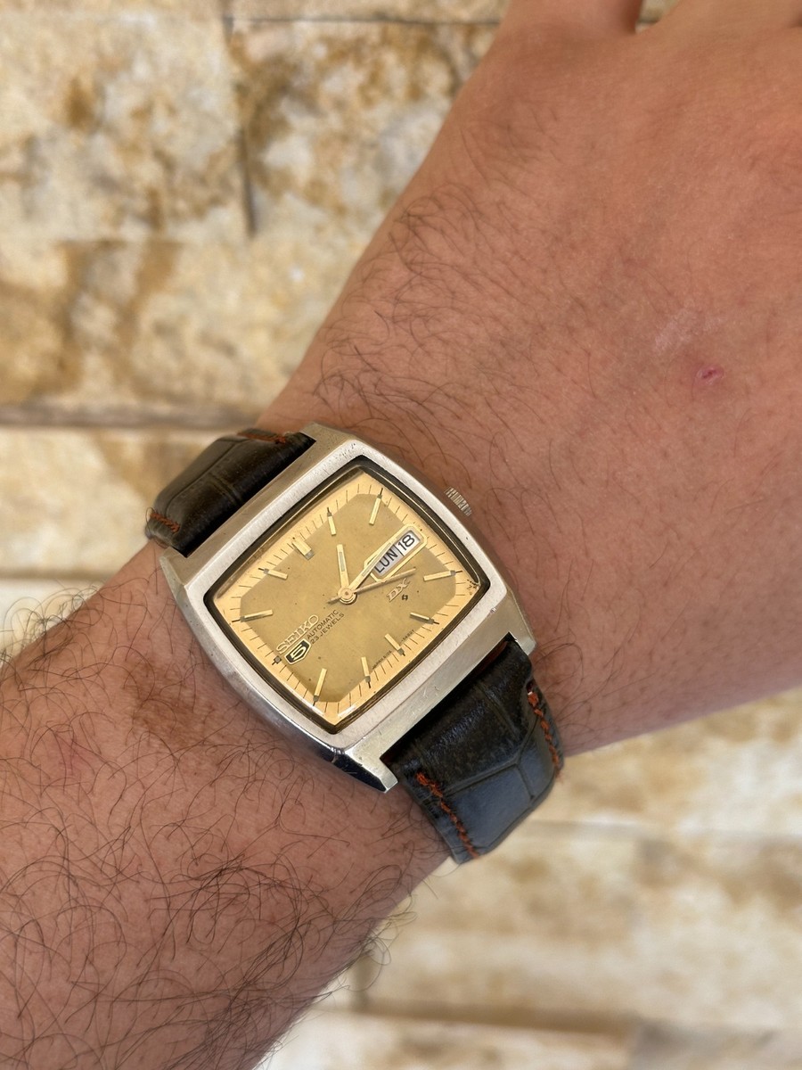 Vintage Seiko 5 DX TV Dial 38mm Automatic Day-Date Gold Dial