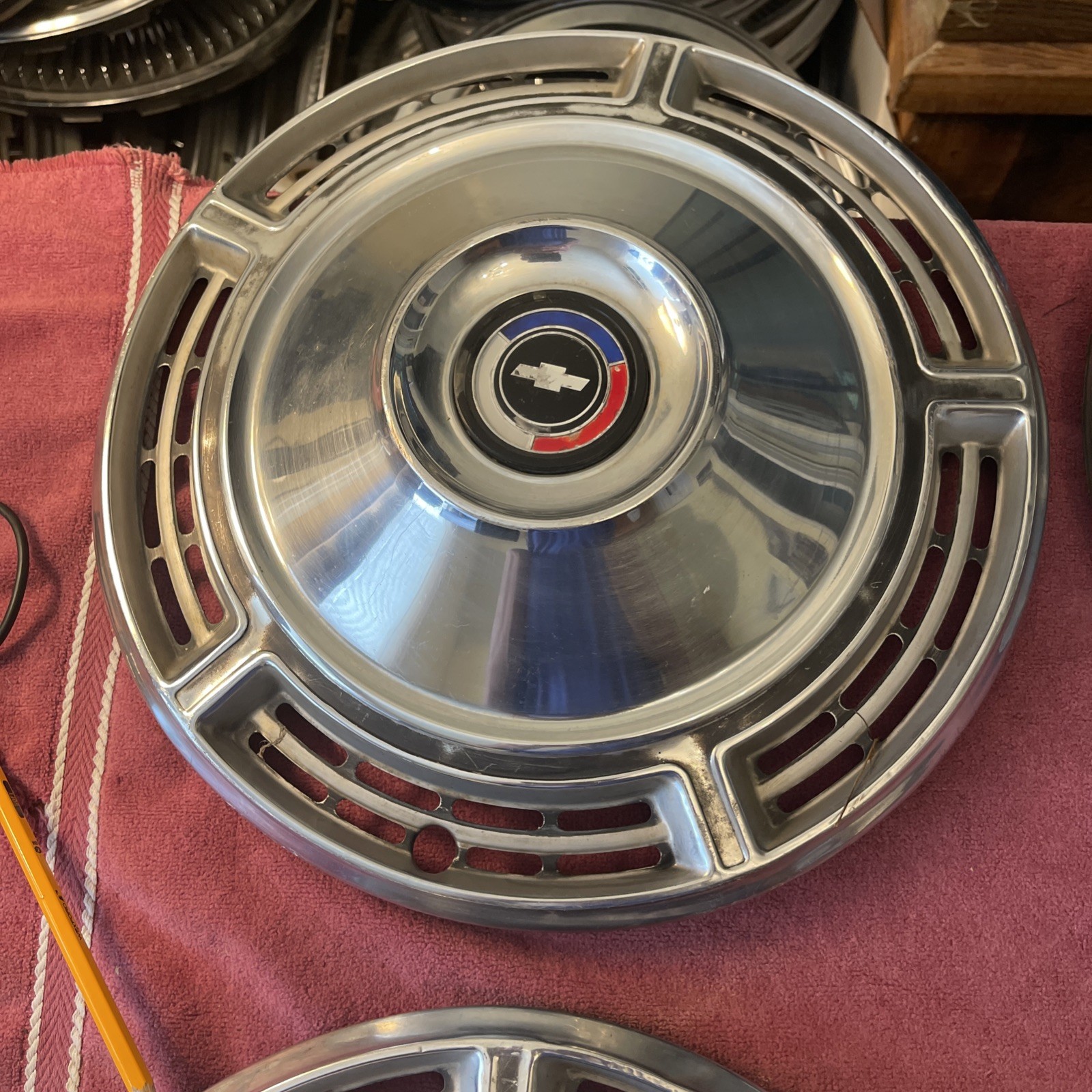 OEM 1968 68 Chevy Nova Chevelle Hub Cap 14" Wheel Cover Chevrolet GM Bowtie OE