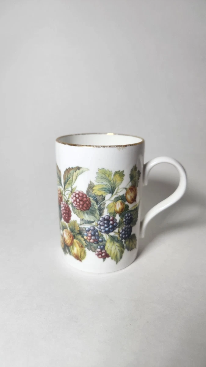 Lot De 2 Tasses Crown Trent – Motifs Légumes Carotte & Radis – Angleterre