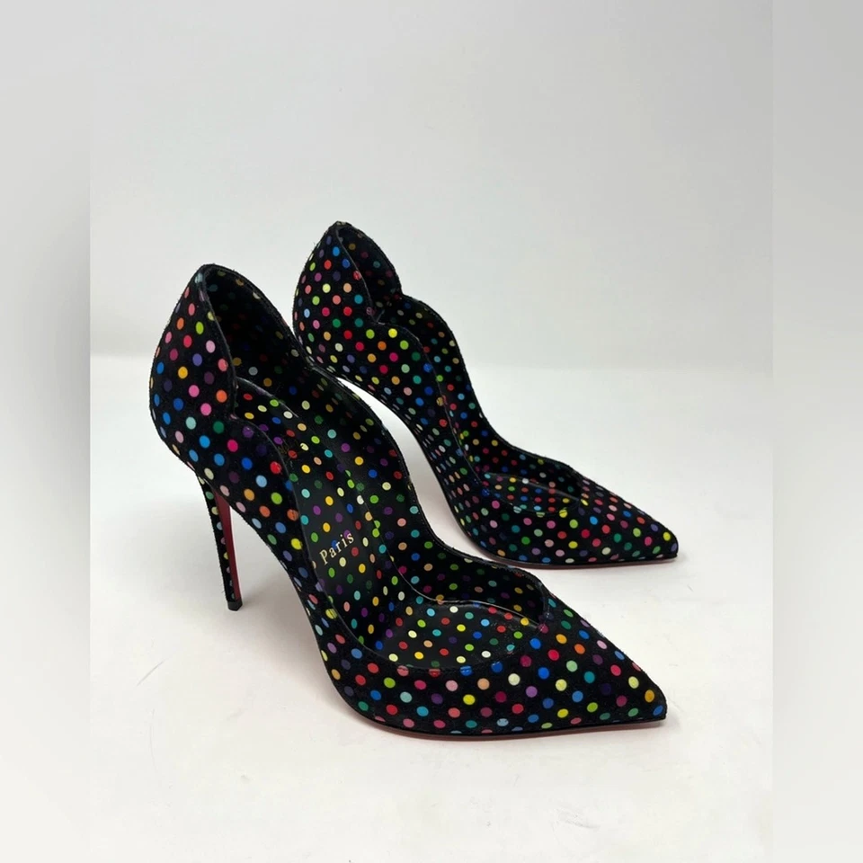 Christian Louboutin Hot Chick Negro Gamuza Multicolor Lunares Tacón Bomba 37.5 EU Foto 2 de 4