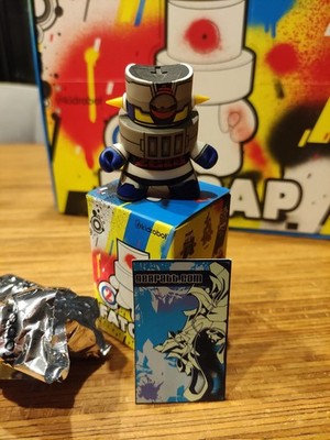Kidrobot Fatcap Figure Nr. 10 - Serie 2 - Tattoo Graffiti Style
