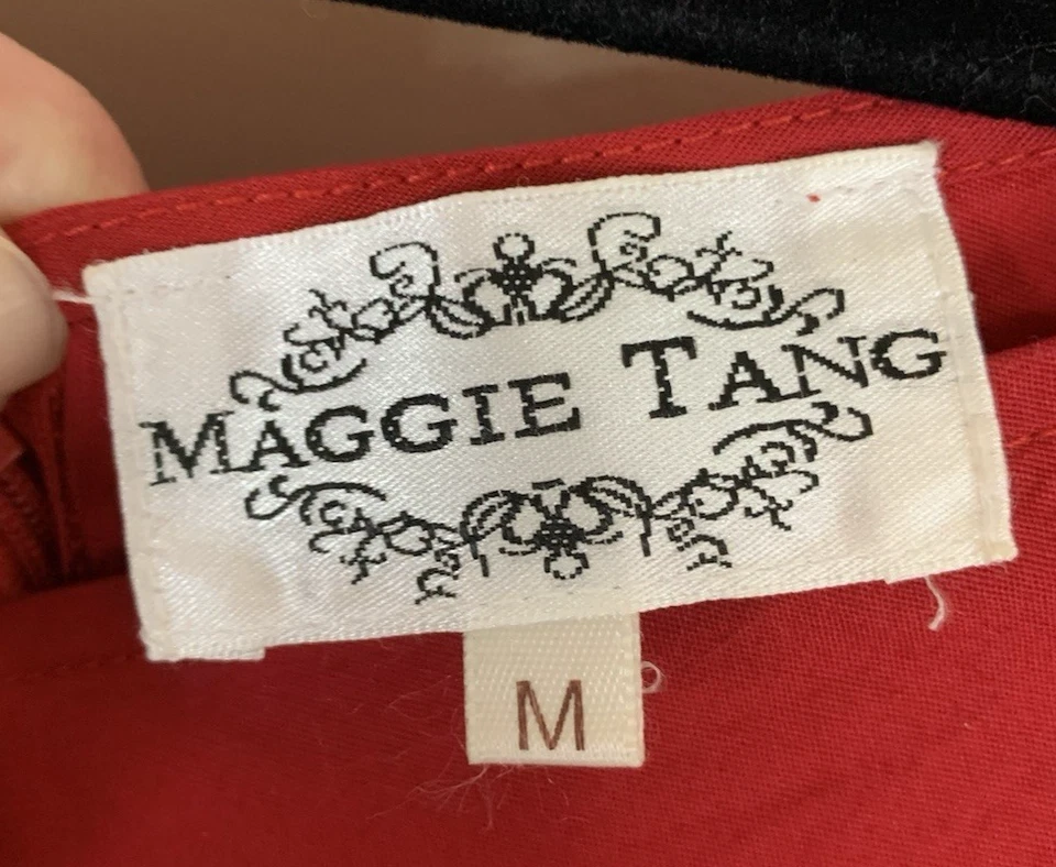 Vestido para mujer Maggie Tang rojo manga corta cuello en V calce y acampanado hasta la rodilla talla M Foto 4 de 4