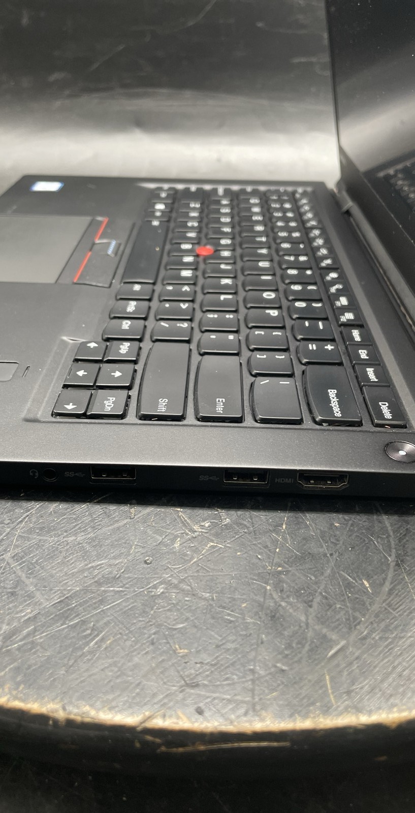 Lenovo ThinkPad X1 Carbon 4th Gen, 14-Inch Laptop, with Intel Core i5 Processor