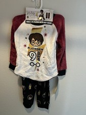 Harry Potter Girls Platform 9 3/4 Multicolored W/ Socks 2- Pc Pajamas Set XS 4/5