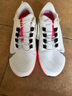 Nike - WMNS Zoom Pegasus 38 Flyease Laufschuh, Gr. 42,5