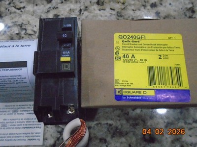 SQUARE D QO240GFI 2 POLE 40 AMP GROUND FAULT BREAKER NEW IN BOX FREE SHIPPING!
