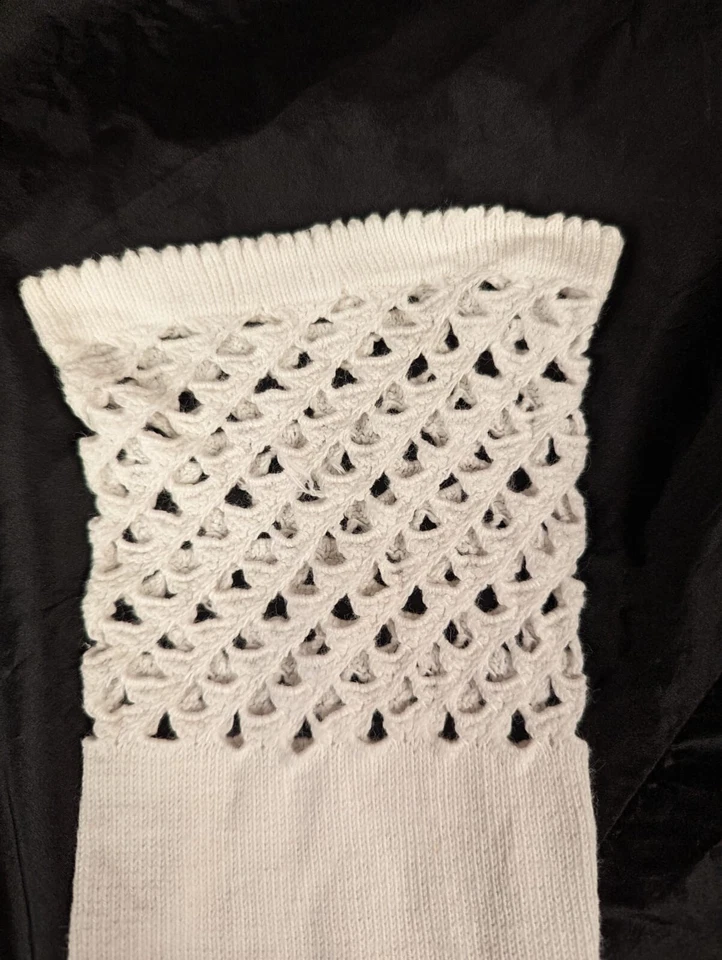 INUSUAL MEDIAS DE ALGODÓN BLANCO DE PRINCIPIOS DEL SIGLO XIX CON INICIALES + PARTE SUPERIOR DE ENCAJE ABIERTO Foto 2 de 4