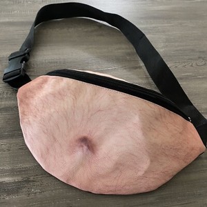 fanny pack belly button