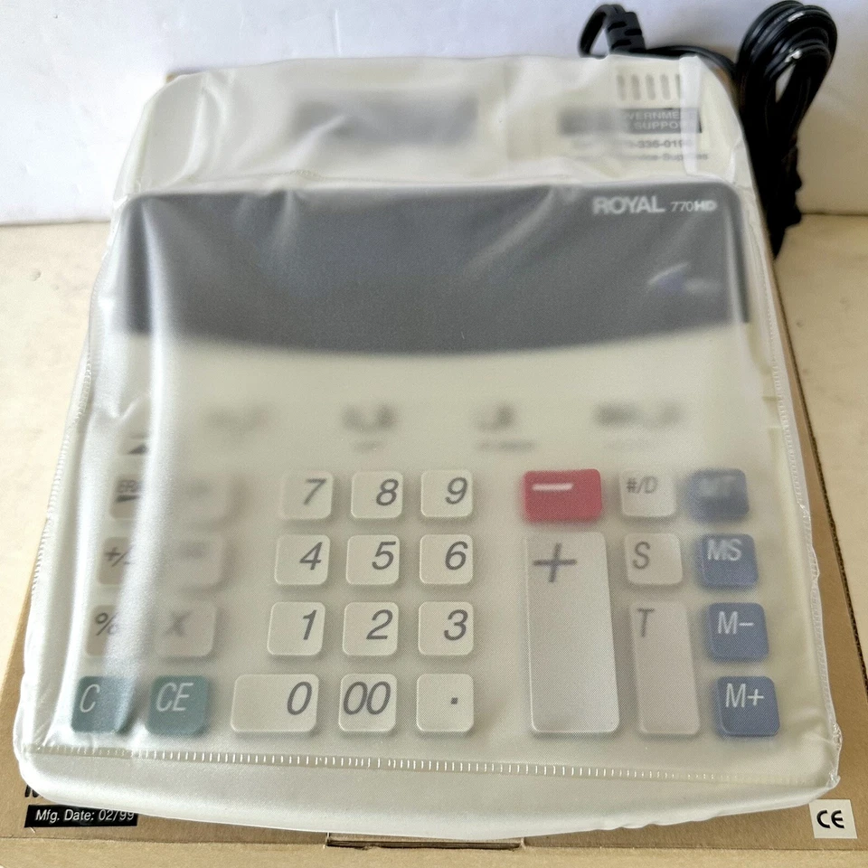 Royal 770 HD EZ Vue Desktop 12 Digit Electronic Calculating Machine Memory Print - Image 4 of 4