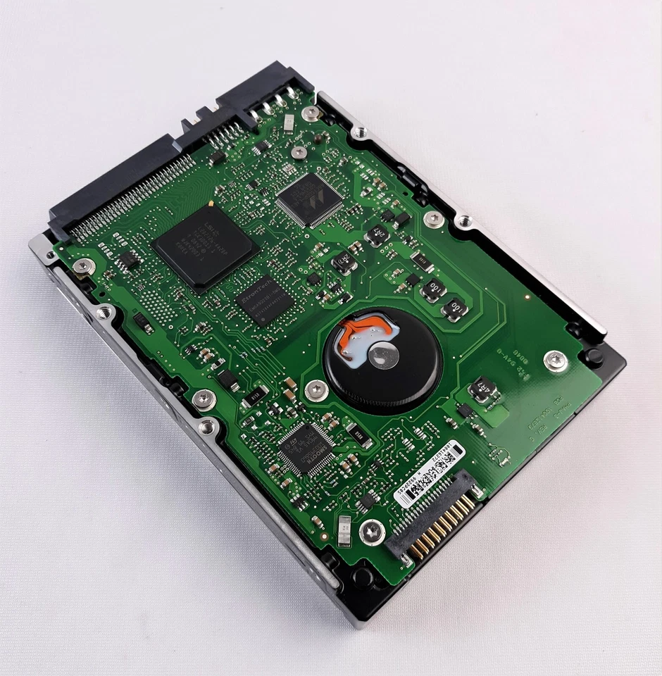 IBM 39R7330 Hard Drive - Image 4 of 4