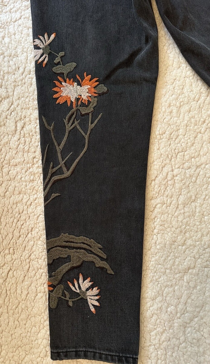 Topshop Women's Moto Mom Jeans Tiger Flower Embroidered