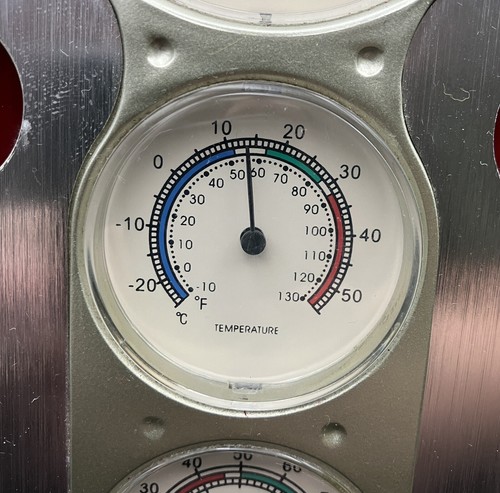Vintage Desk Barometer, Thermometer, Hygrometer And Clock Plastic - See Video - Picture 4 of 20