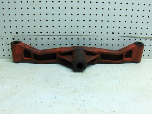 GILSON MONGTGOMERY WARDS S14 LAWN AND GARDEN TRACTOR FRONT AXLE - Picture 2 of 4