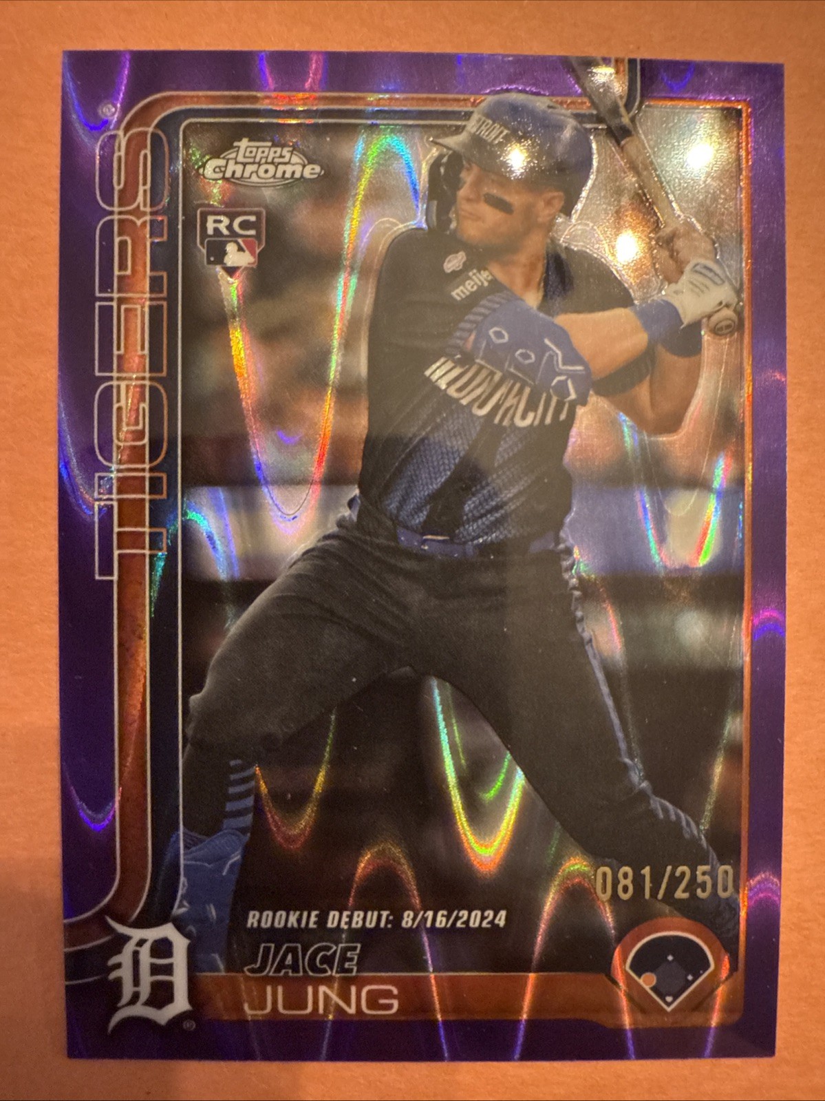 2025 Topps Chrome - Jace Jung #225 Purple Raywave Refractor /250 (RC)