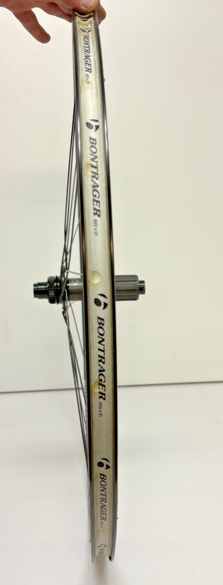 Bontrager Affinity Comp Tubeless Aluminum Disc Brake Thru Axle