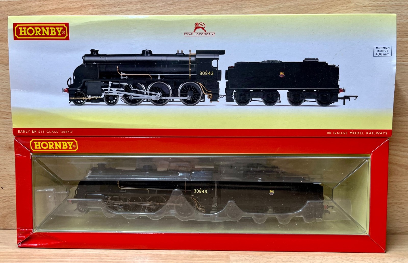 Hornby 'OO' Gauge R3328 B.R. S15 Class Locomotive 30843 & Tender (DCC Ready).
