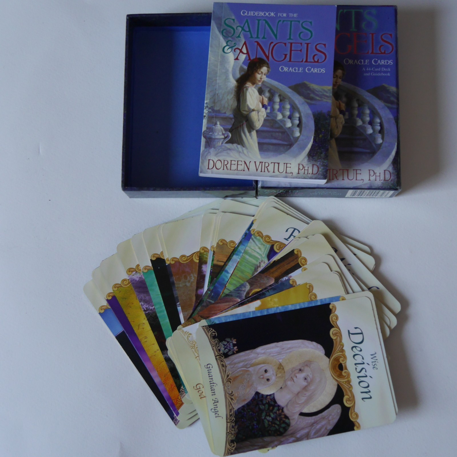 Saints & Angels Oracle Cards Doreen Virtue 44 Card Deck & Guidebook  #E
