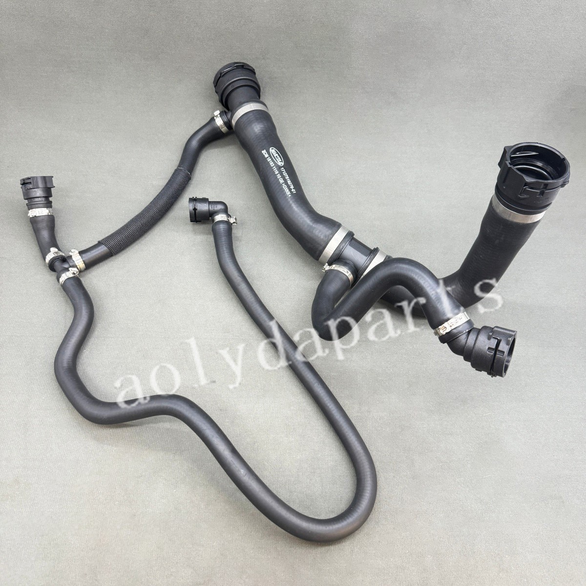 NEW Radiator Hose 17127519276 For Rolls Royce Phantom