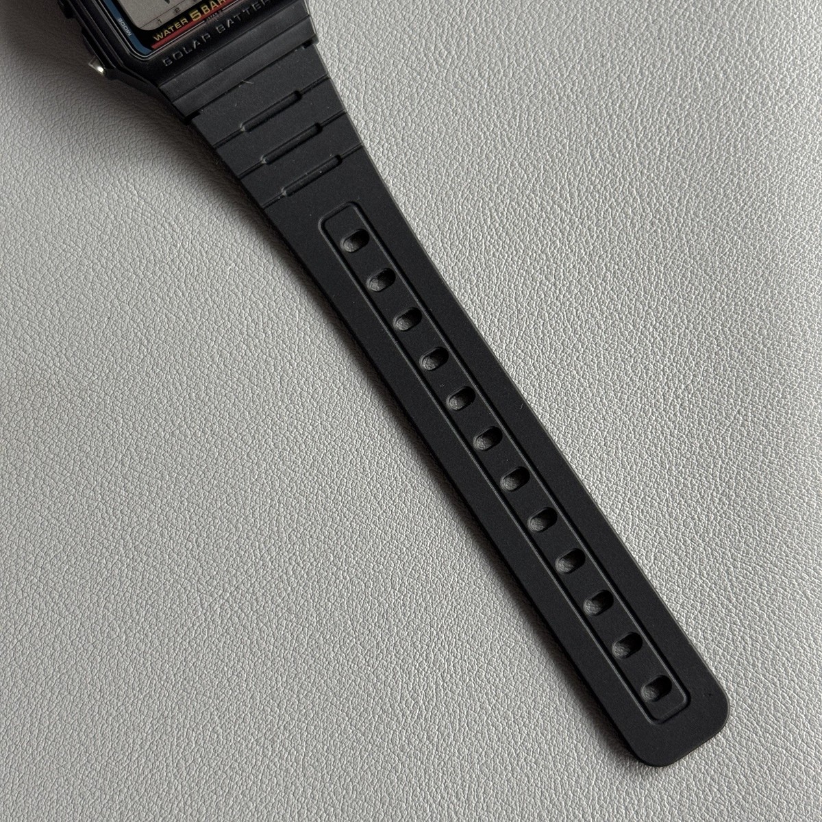 Casio WL-10 Solar Battery Digital Men's Watch Module 617 Made In
