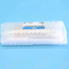 One SMC MHF2-16D2R Cylinder NEW MHF216D2R