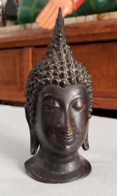 Tête de BOUDDHA ancien BRONZE patine brune 1900-1930 THAILANDE parc de SUKHOTHAI - Photo 1/4