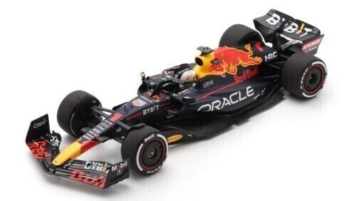ミニチャンプス Red Bull モデルカー 1/18 RB18 ミニチャンプス 1/18 オラクル レッドブルレーシング RB18 2022 F1