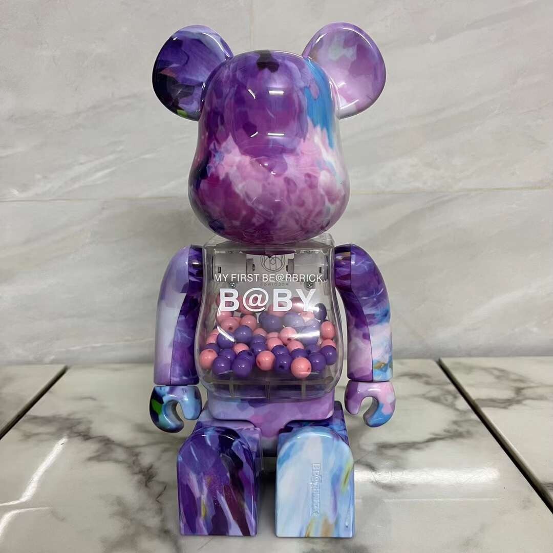 Bearbrick 400% Colorful summer Macau Limited 11 inches Bearbrick 400% Colorful summer Macau Limited 11 inches