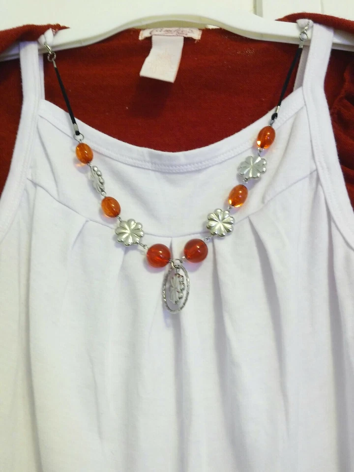 Candie's Girls Red Open Front knit Cardigan with Necklace & White Shirt set Sz L - Image 4 of 4