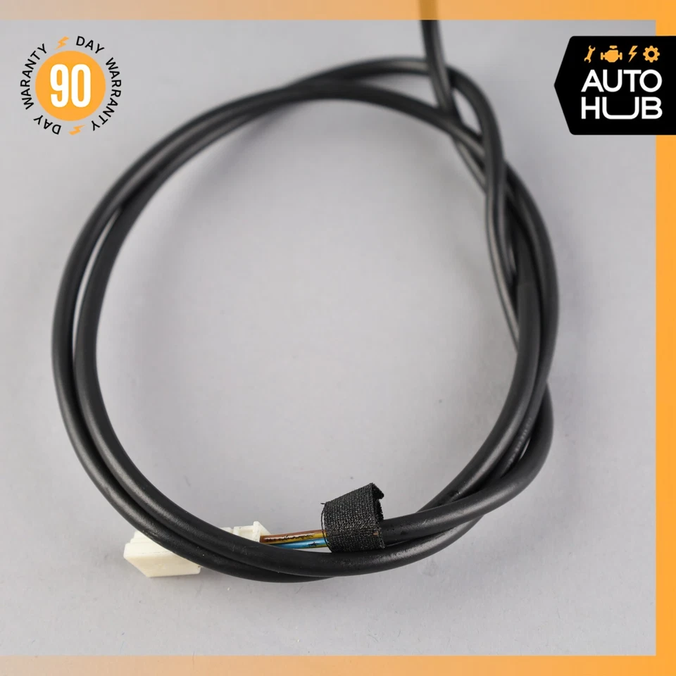 07-12 Mercedes R230 SL550 Soporte de manija de puerta exterior lado derecho OEM 78k Foto 2 de 4