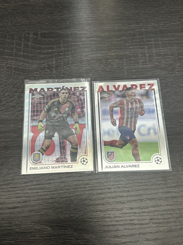 2024-25 Topps Chrome UCL Martinez #114 Silver Refractor + Alvarez #171 Argentina