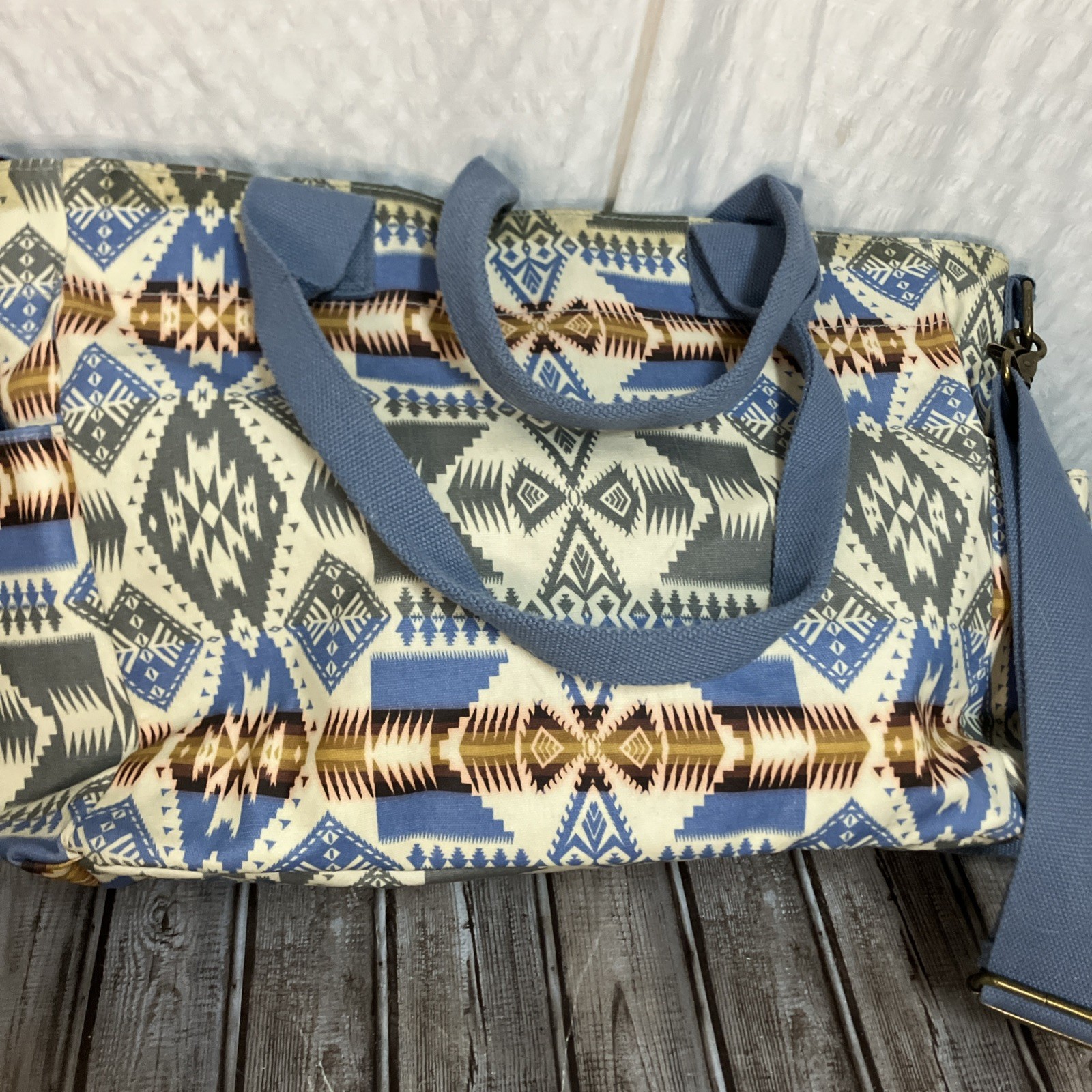 Pendleton Southeast Print Weekender Duffle Bag Bl… - image 7