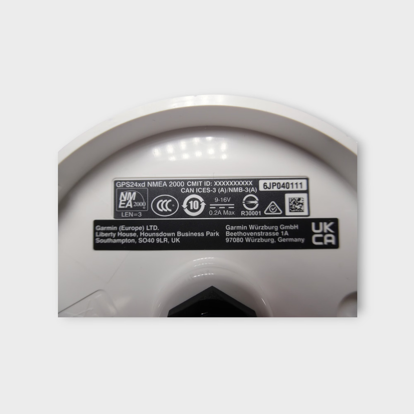 Garmin GPS-24XD NMEA2000 GPS Antenna + NMEA2000 Backbone Kit (NEW OUT OF BOX)