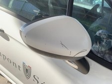 Retroviseur droit (ou coque) Citroen C3