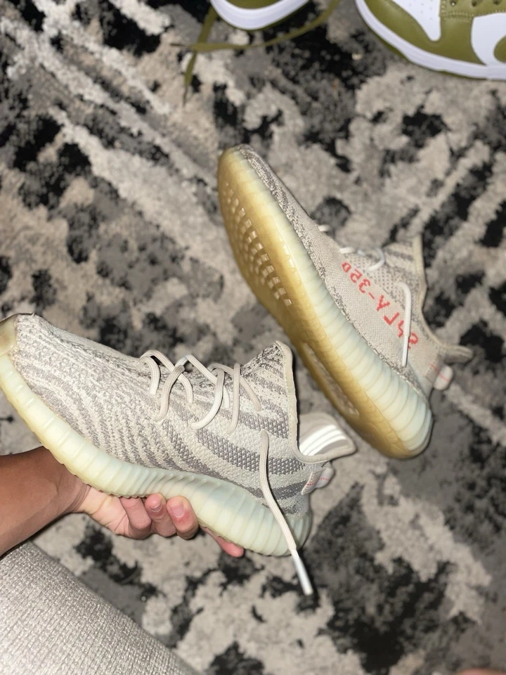 adidas Yeezy Boost 350 V2 - Image 3 of 4