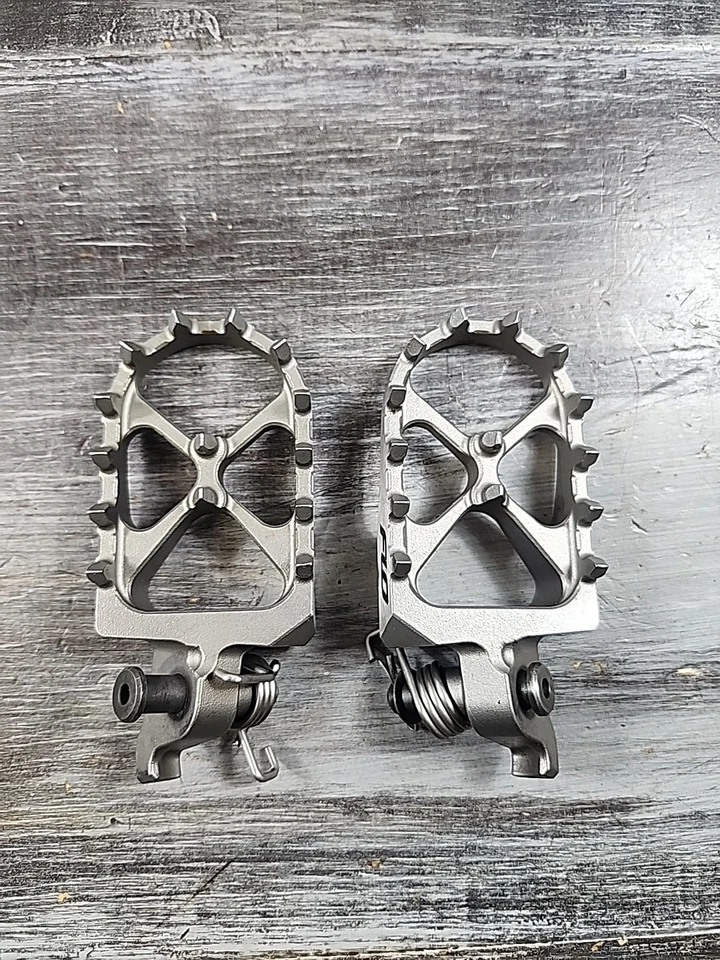 Clavijas de pie de acero inoxidable FLO para Kawasaki KX250 2023 SS-792 Foto 3 de 4