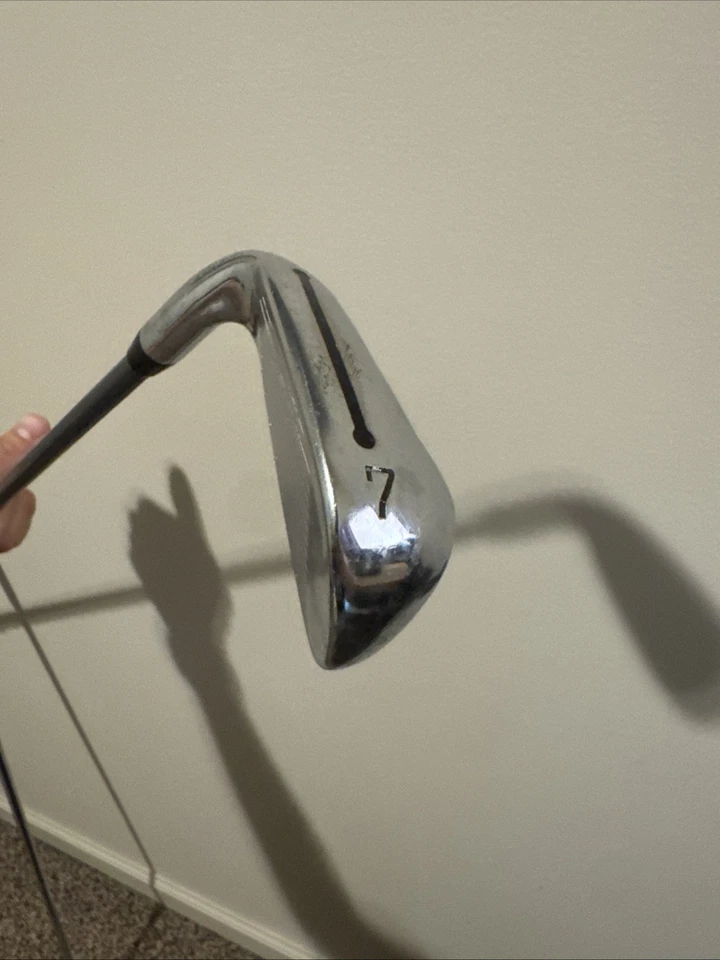 Adams Golf Azul Único 8 Hierro Fábrica Aldila SlimTech 55g Grafito Reg Foto 4 de 4