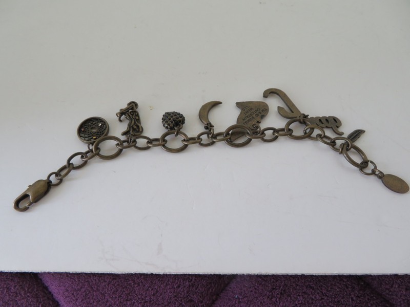 TWILIGHT SAGA NEW MOON CHUNKY CHARM BRACELET JACOB TM Summit entertainment