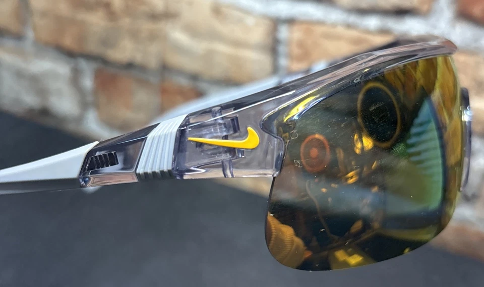 Nike Show X1 DX6520 Sunglasses - Image 2 of 4