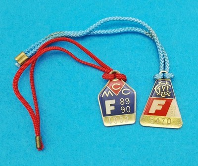 MCC Membership Medallions (2) Season 1989/90 & 90/91 Melb Cricket Club Full Mem.