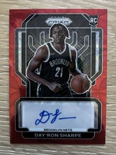 2021-22 Panini Prizm Basketball Rookie Signatures Red Choice Day'Ron Sharpe Auto
