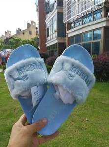 puma flip flops womens fur