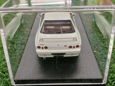 hpi kaira R BNR32 ホワイト 1/43 hpi racing 1/43 Nissan Skyline GT-R R32 White #8287 Resin Car