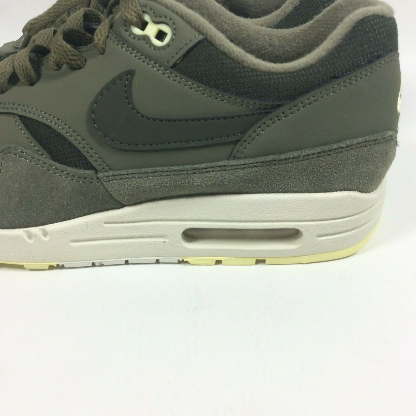 Nike Air Max Max Max 1 Sequoia Womens Low Top shoes Size 9 Nike Air Max Max Max 1 Sequoia Womens Low Top shoes Size 9