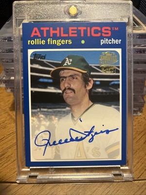 2016 Topps Archives Rollie Fingers Auto Blue /199 Fan Favorites #FFA-RF HOF