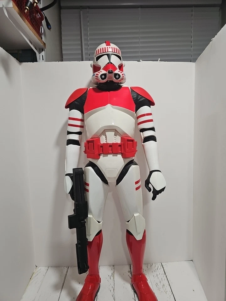 Figura Jakks Pacific Star Wars Clone Shock Trooper tamaño gigante 31" pulgadas Foto 2 de 4
