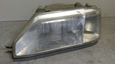 Feu avant (phare) Renault R25