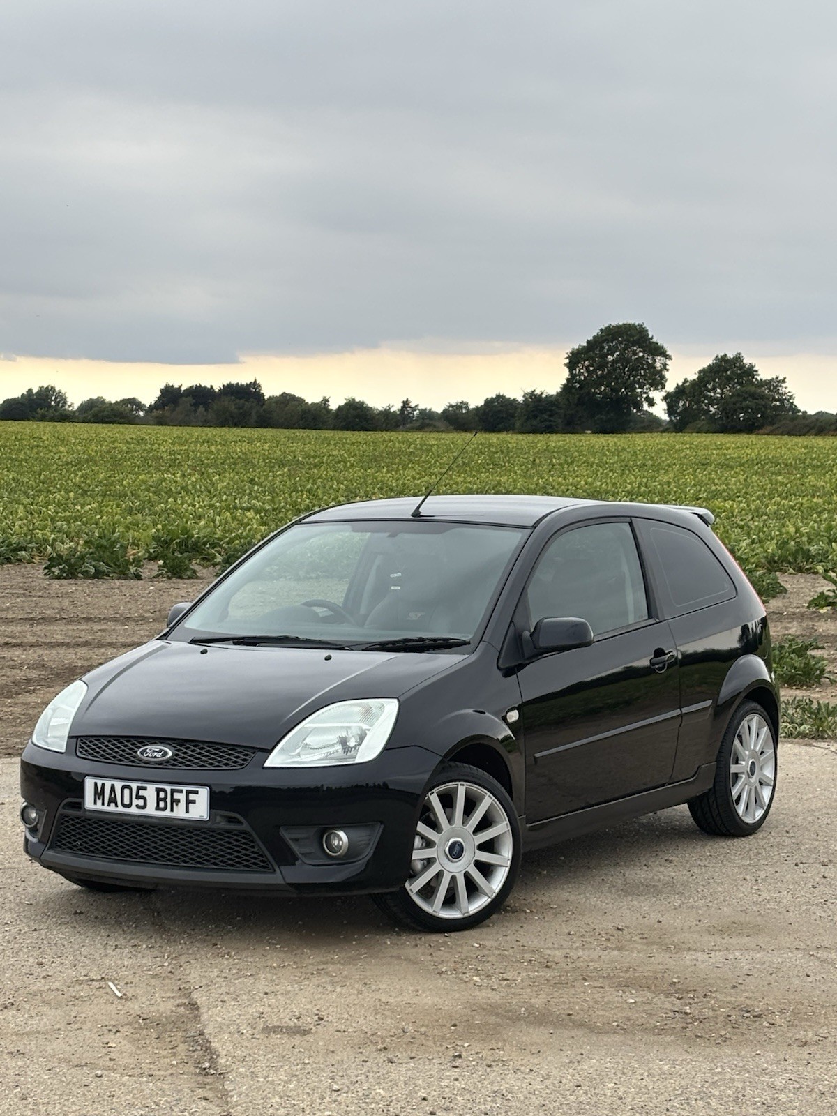 2005 Ford Fiesta ST150 panther black 105k
