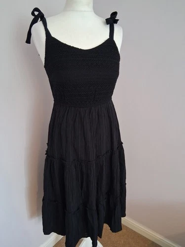 Quiz Petite Embroidered Tiered Midi Dress Black Size 8