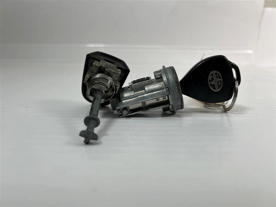 Llaves Scion xB 2009 pestillos cerraduras y cerradura de puerta usadas OEM Foto 3 de 3